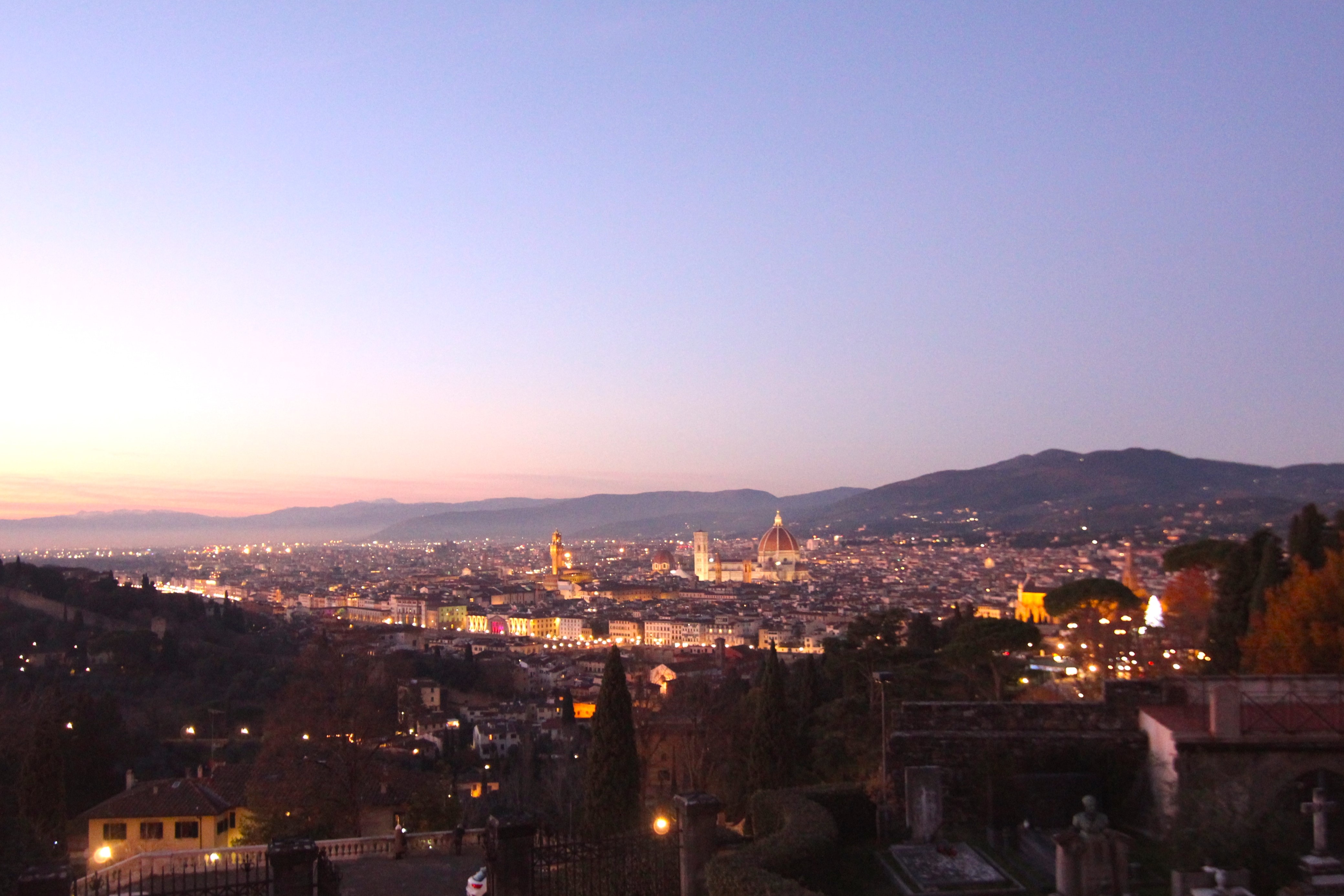 Piazza Michelangelo at sunset